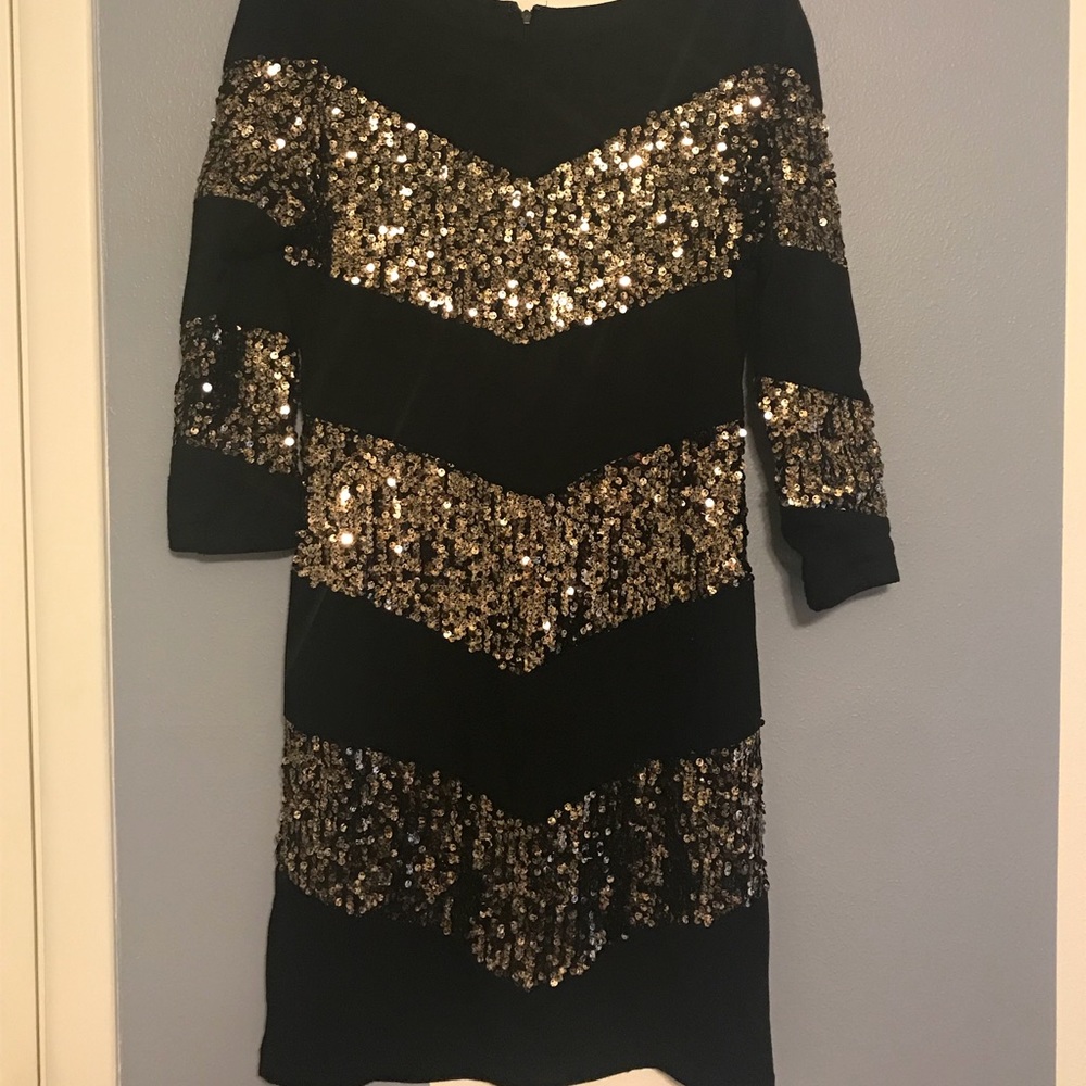 Gianni Bini black and gold sequin dress